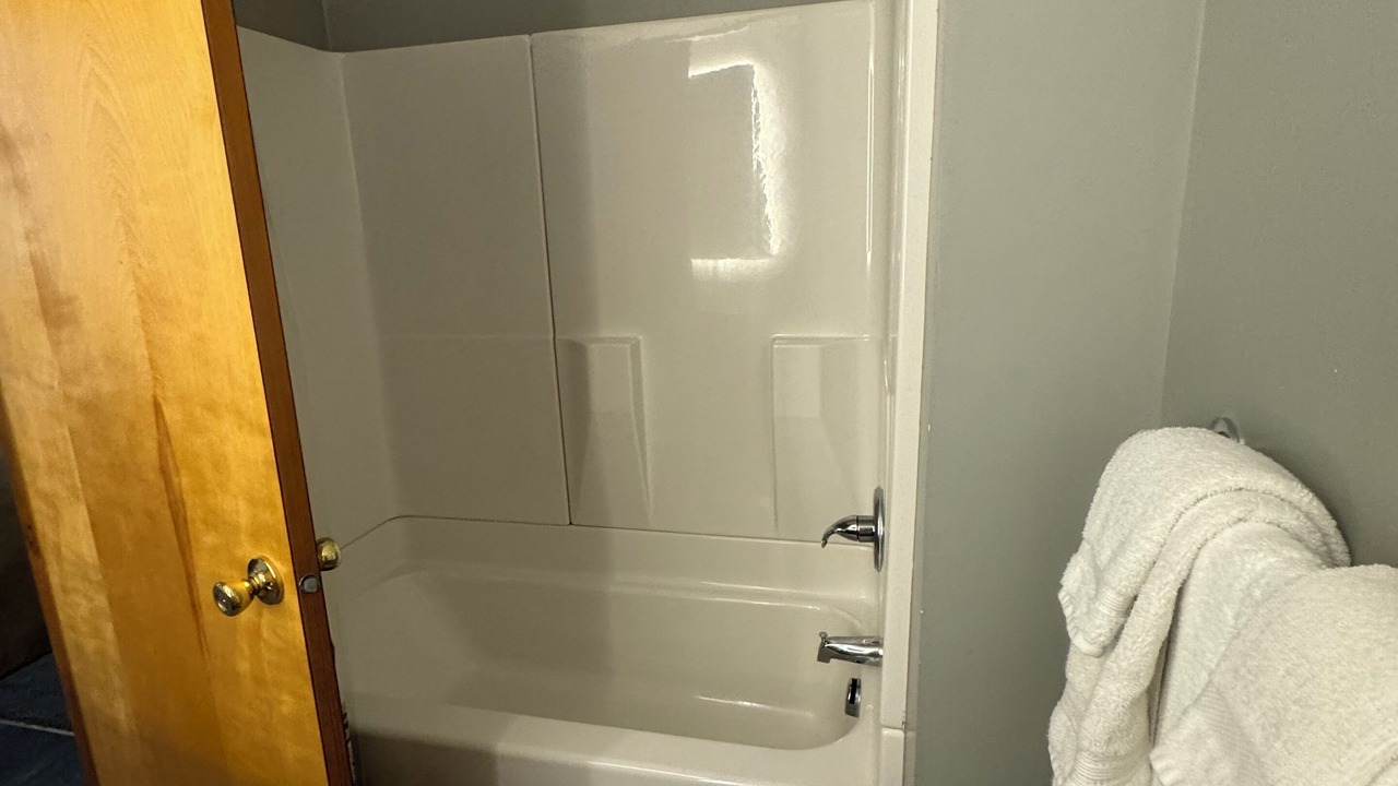 Photo of Bathroom in Winchester Bay