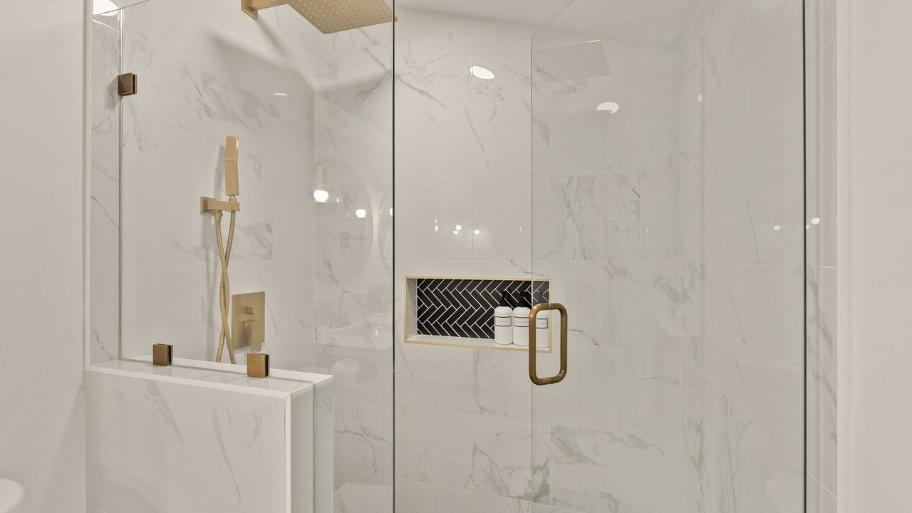 Photo of Bathroom in Mission Hills