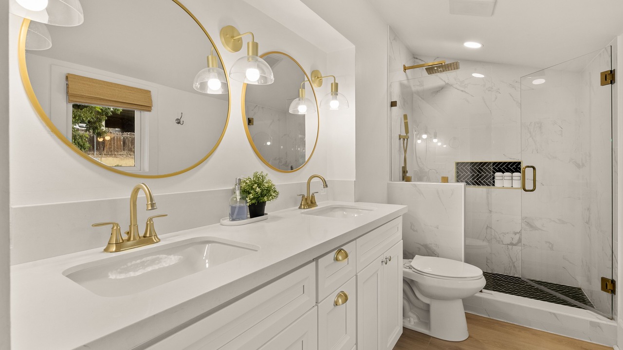 Photo of Bathroom in Mission Hills