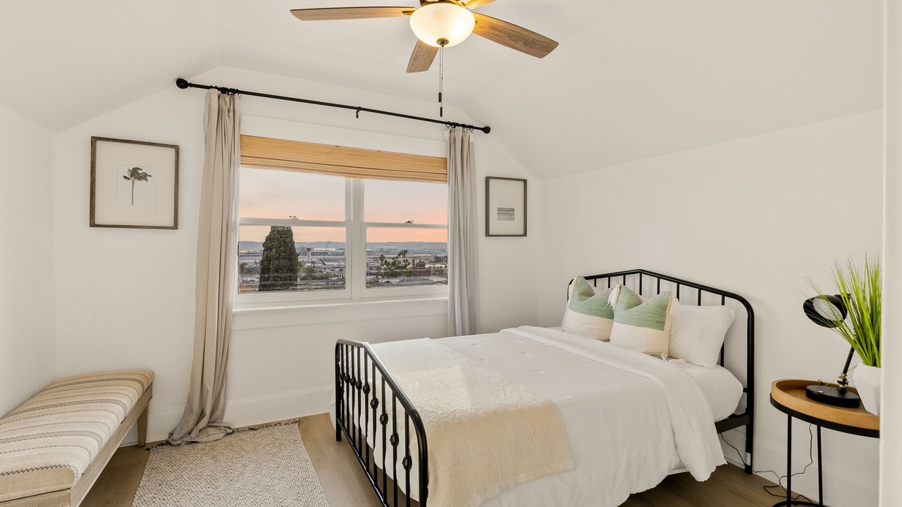 Photo of Bedroom in Mission Hills