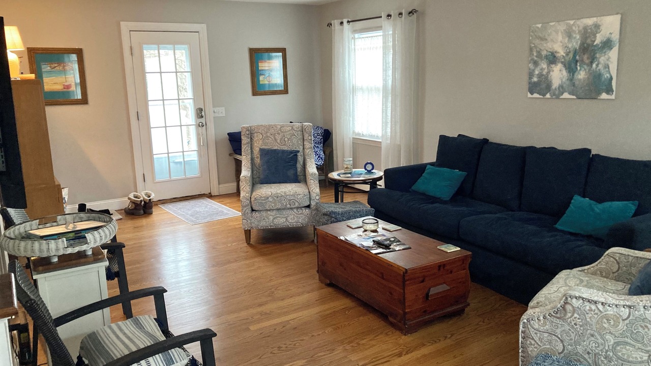 Photo of Livingroom in Pawcatuck