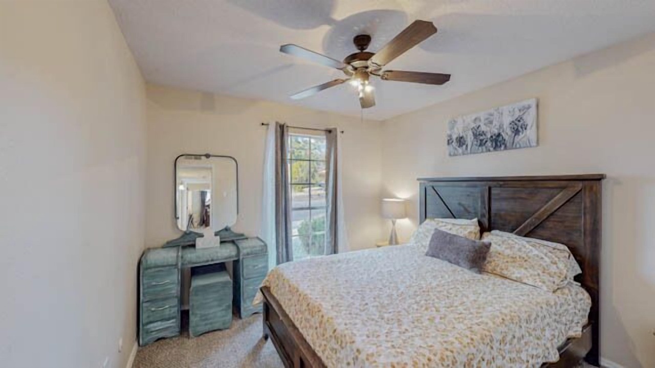 Photo of Bedroom in Northeast Heights