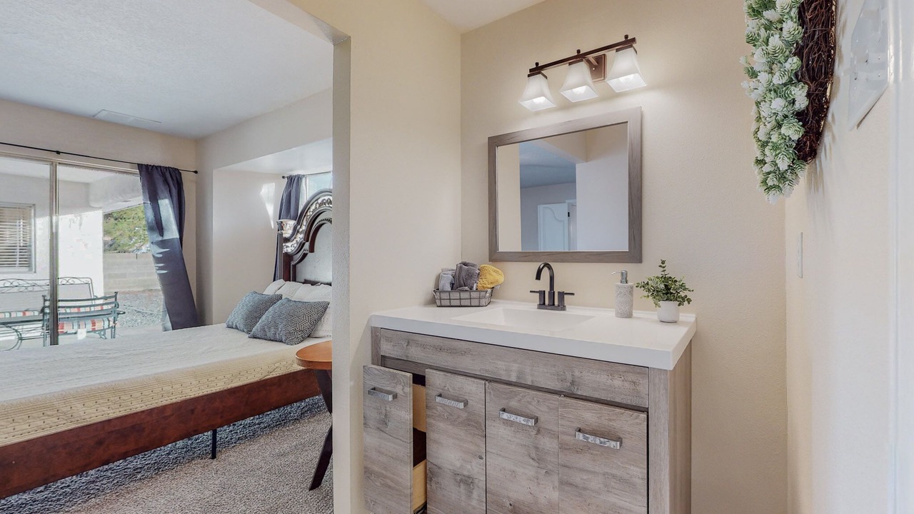 Photo of Bedroom in Northeast Heights