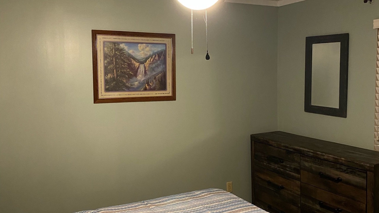 Photo of Bedroom in Ten Mile