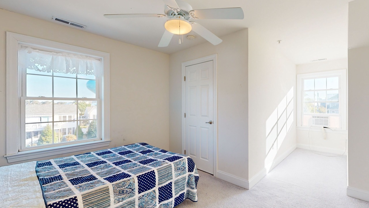 Photo of Bedroom in Little Salisbury