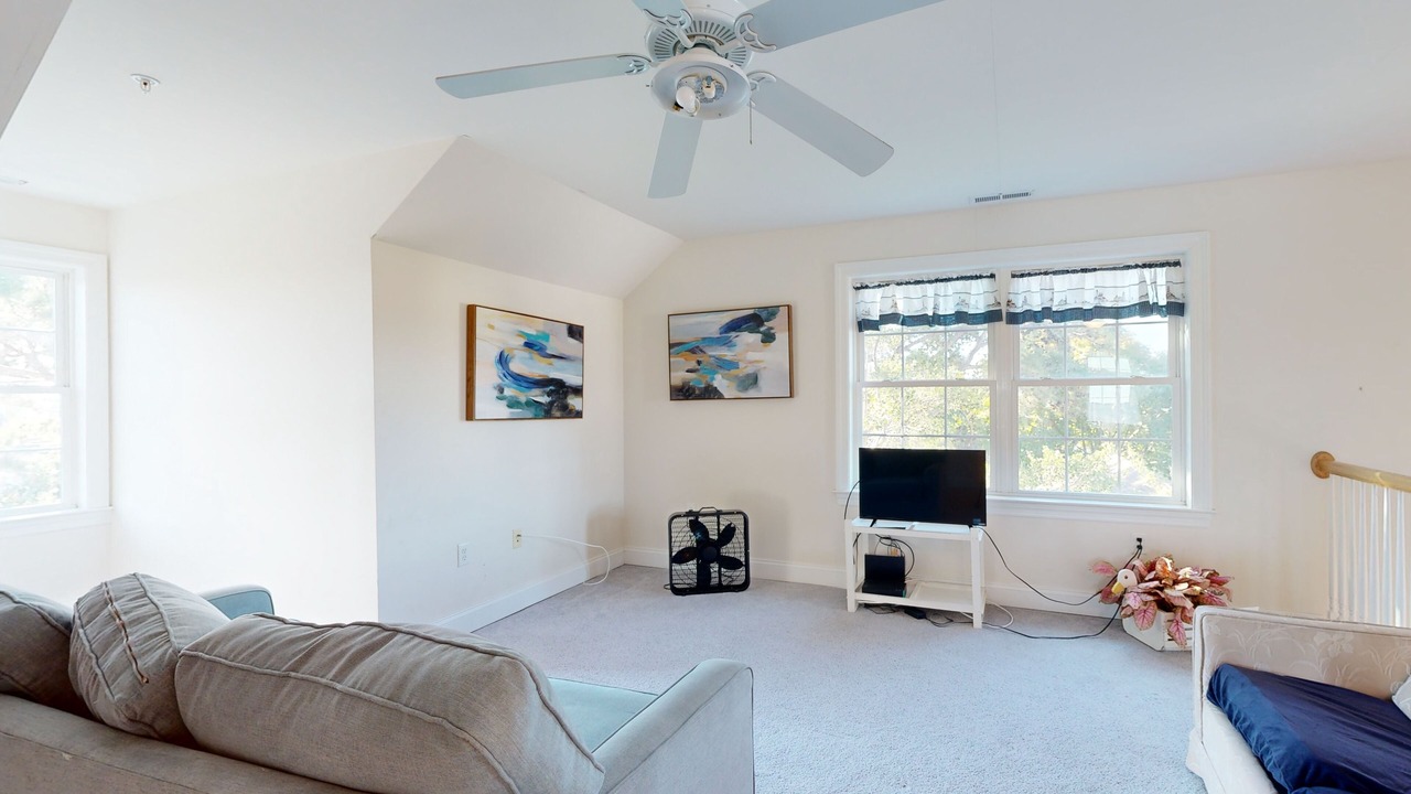 Photo of Livingroom in Little Salisbury