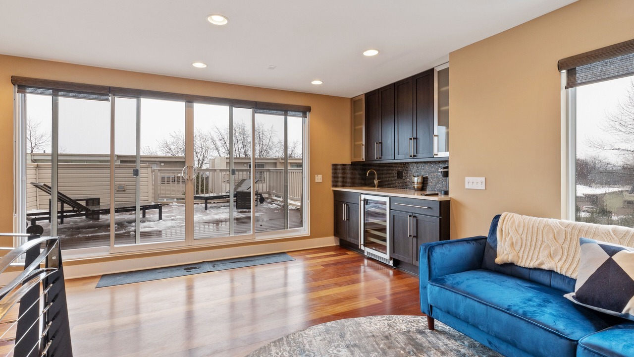 Photo of Livingroom in Tremont