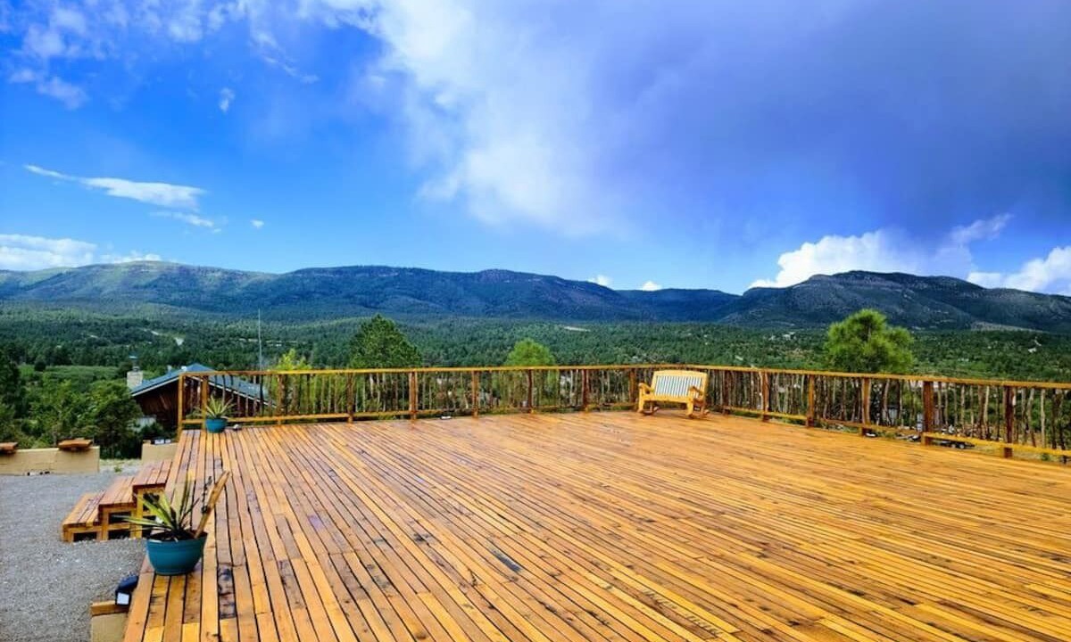 Photo of Patio Balcony in Timberon
