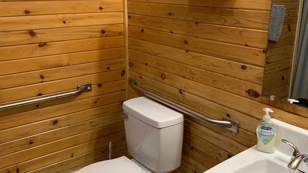 Photo of Bathroom in Indian River