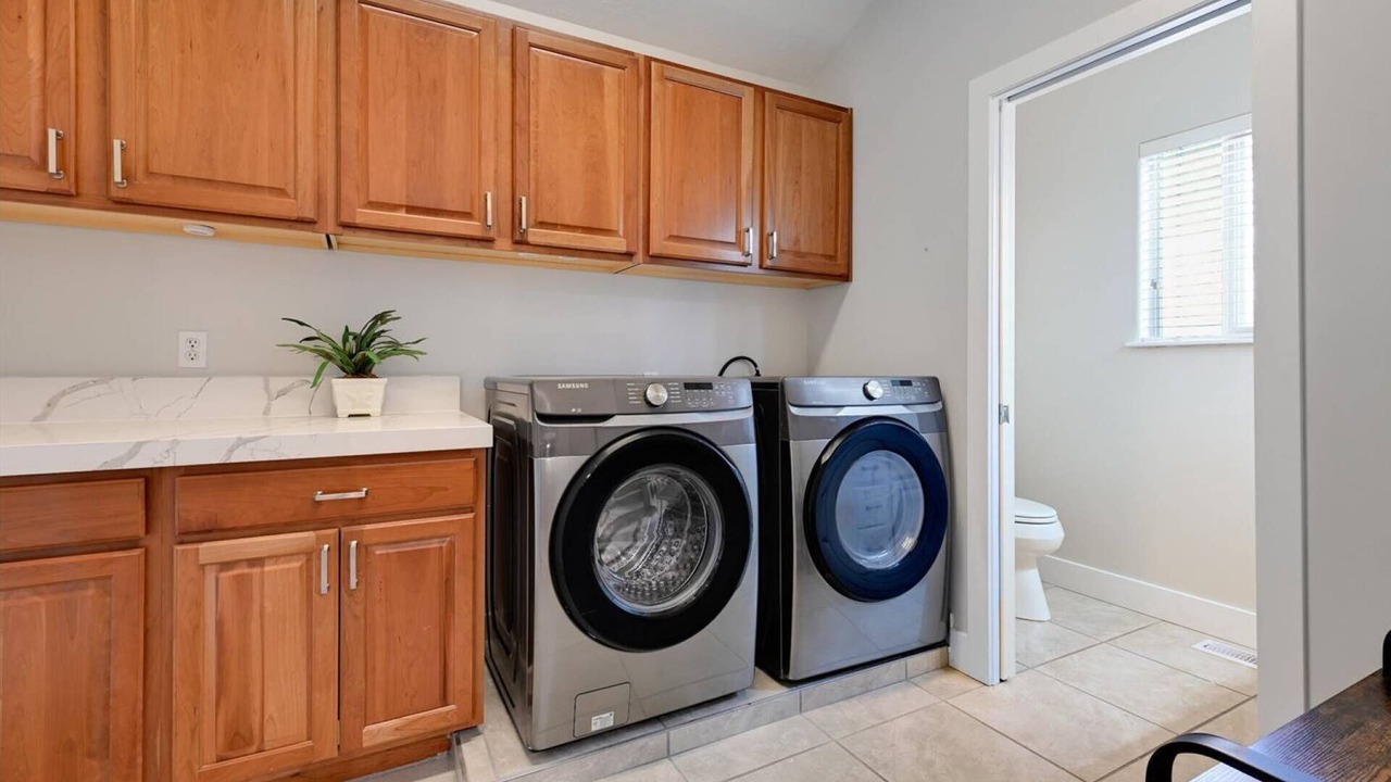 Photo of Bedroom in Millcreek