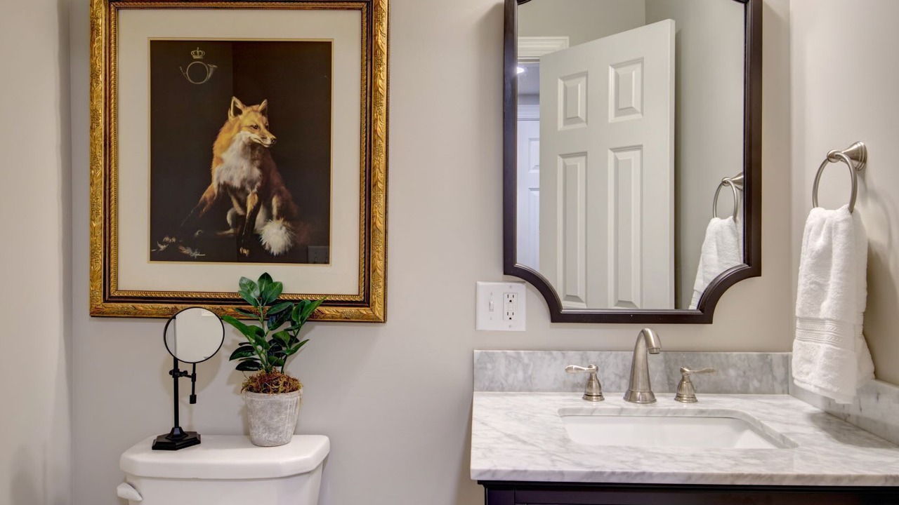 Photo of Bathroom in Sennett