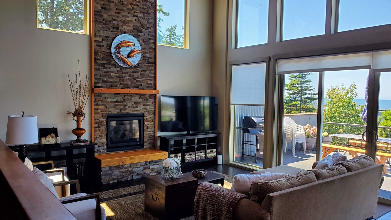 Photo of Livingroom in Birch Bay