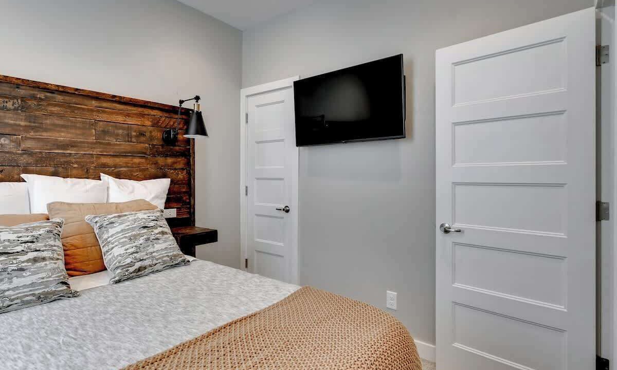 Photo of Bedroom in Dahlman