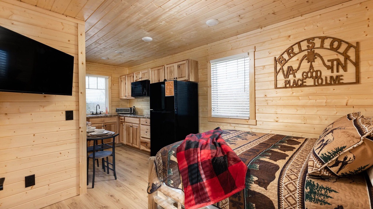 Photo of Bedroom in Bluff City