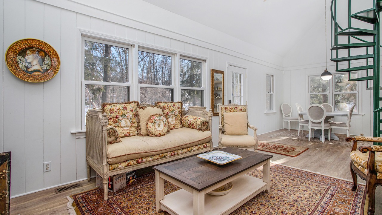 Photo of Livingroom in Michiana