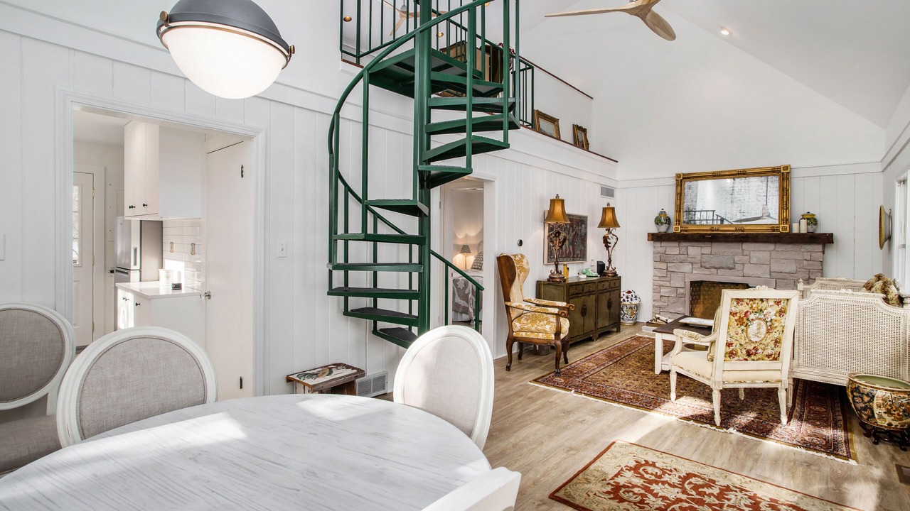Photo of Livingroom in Michiana