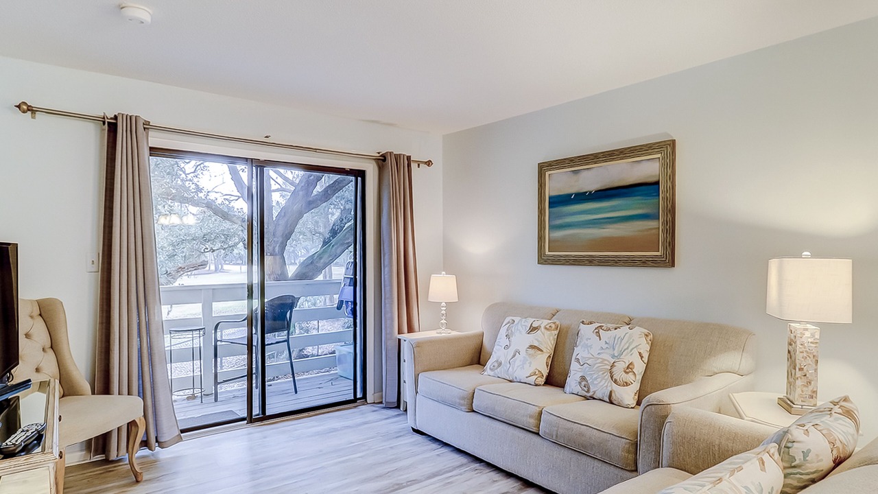 Photo of Livingroom in Folly Field