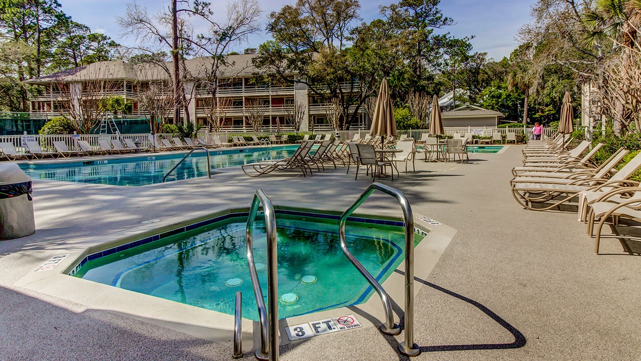 Photo of Outdoor in Folly Field