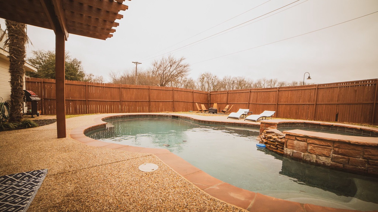 Photo of Others in Waxahachie