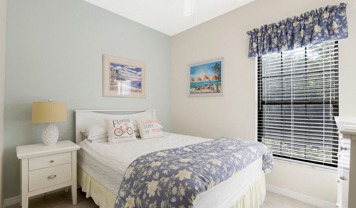 Photo of Bedroom in Pelican