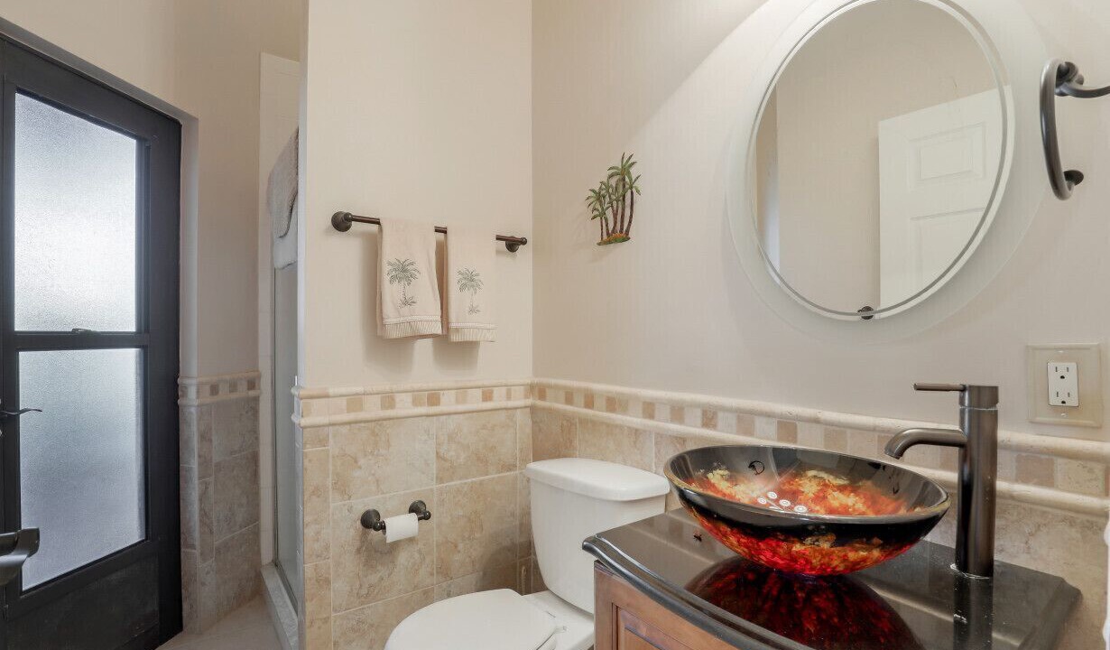 Photo of Bathroom in Pelican