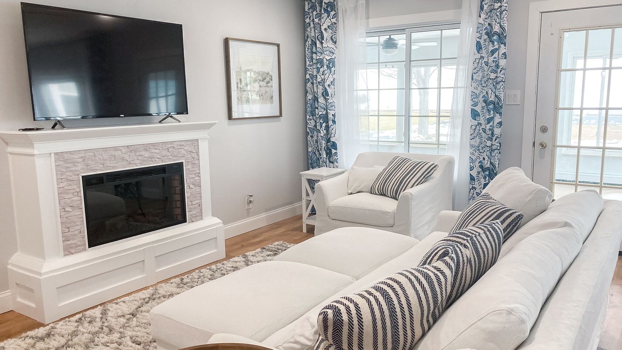 Photo of Livingroom in Anchorville