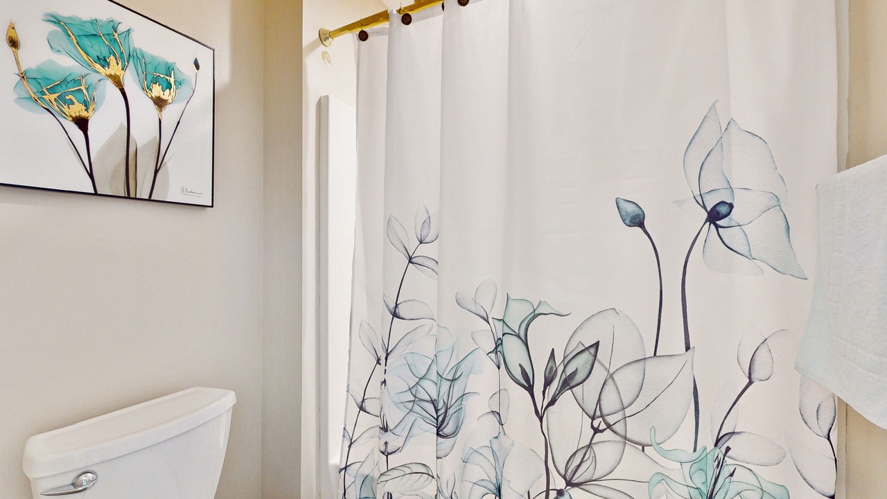 Photo of Bathroom in Gatlinburg
