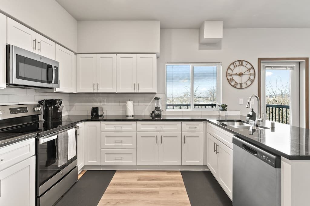 Photo of Kitchen in South Perry District