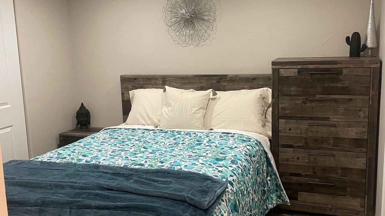 Photo of Bedroom in North Central Westminster