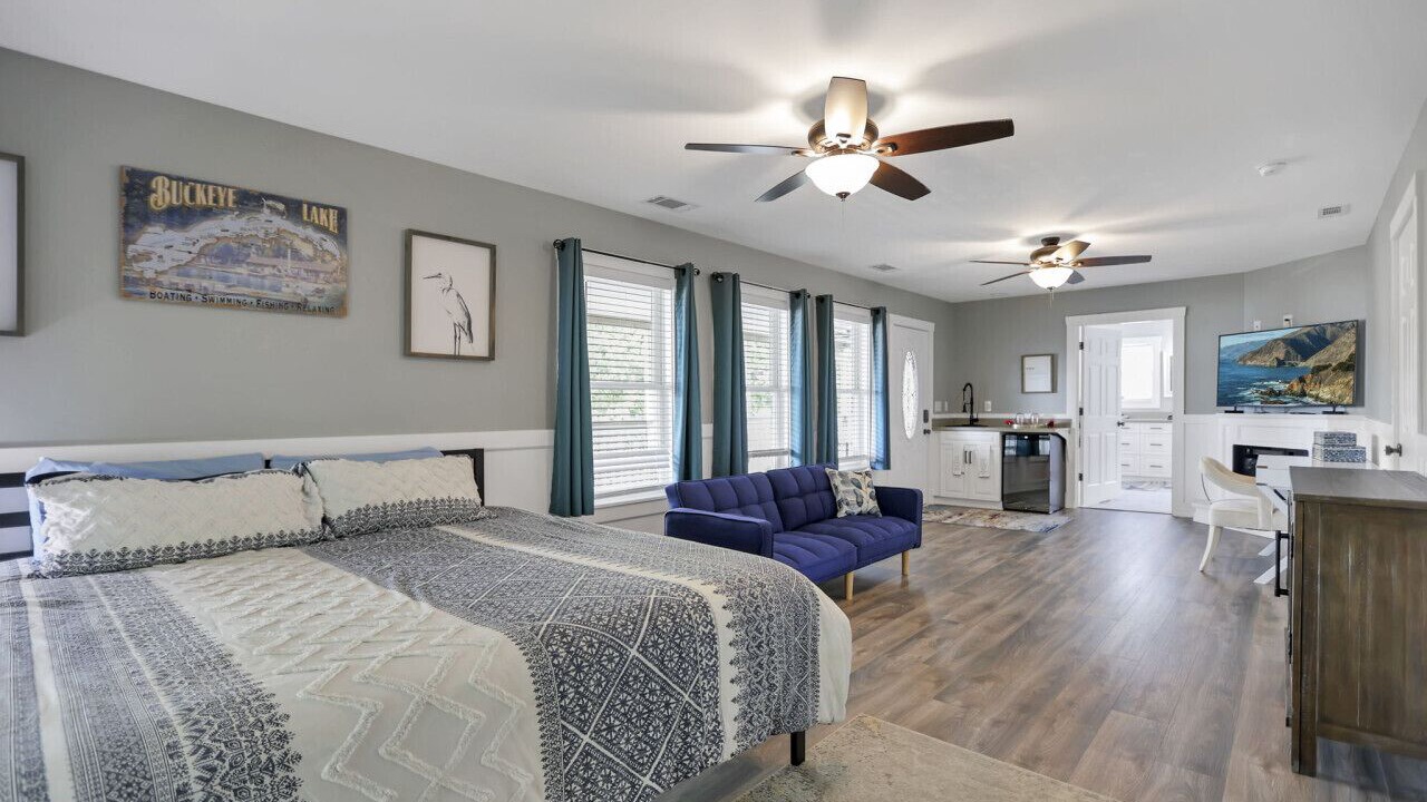Photo of Bedroom in Buckeye Lake