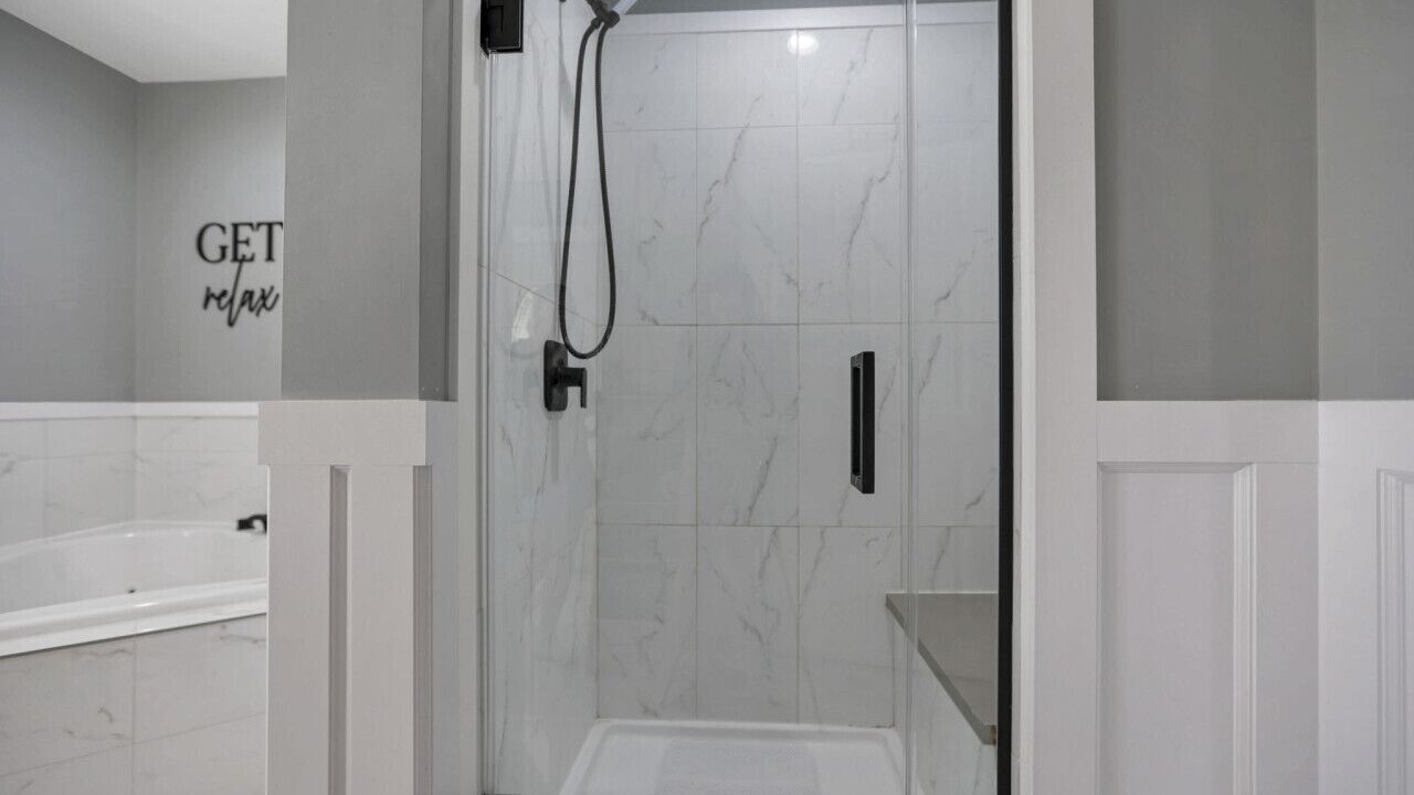 Photo of Bathroom in Buckeye Lake