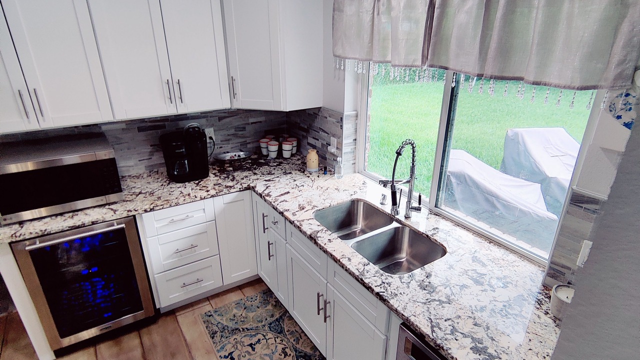Photo of Kitchen in Clear Lake Shores