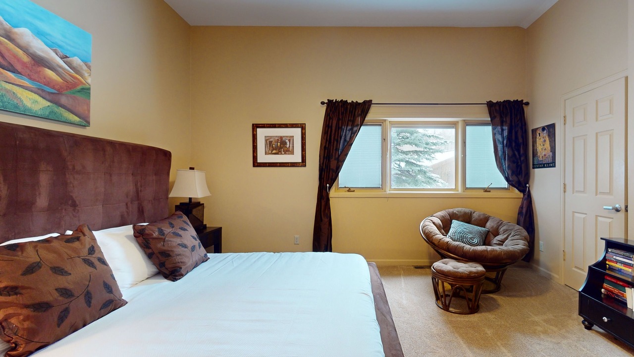 Photo of Bedroom in Snowmass Village