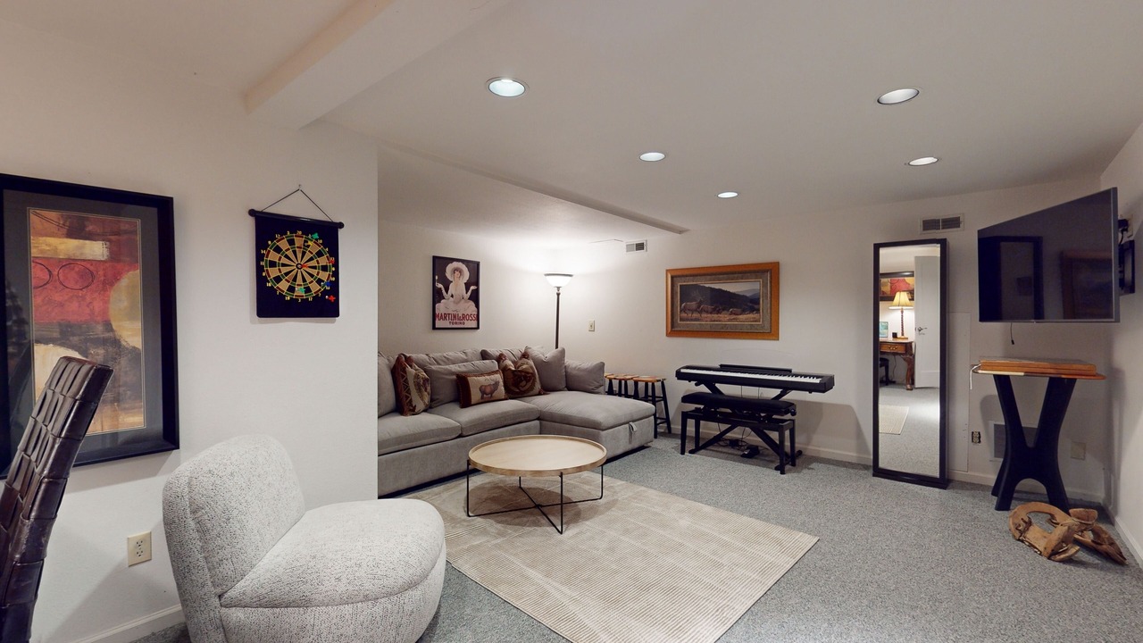 Photo of Livingroom in Snowmass Village