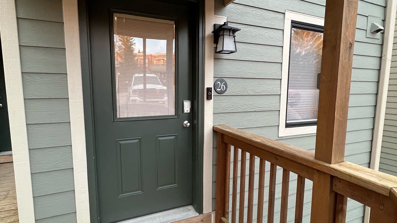 Photo of Outdoor in Snowshoe