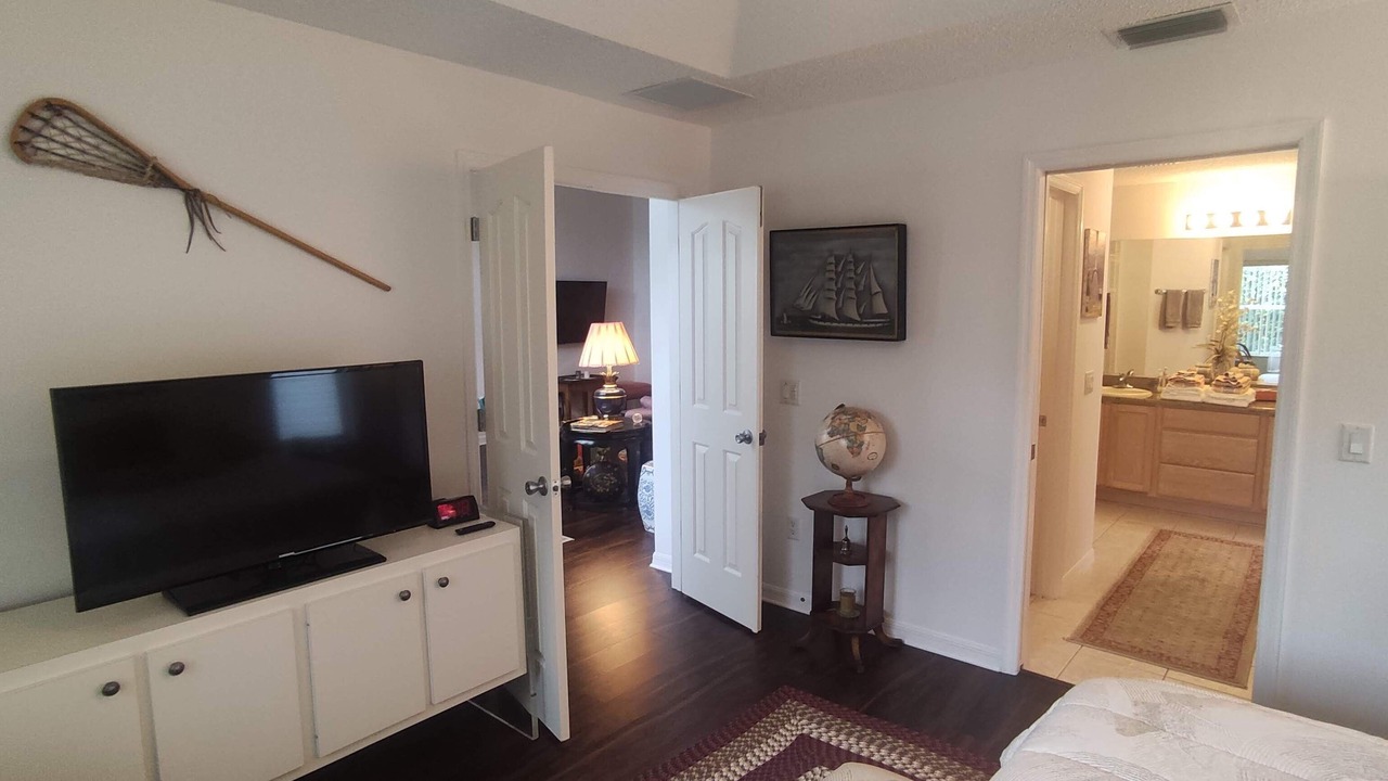 Photo of Bedroom in Candler