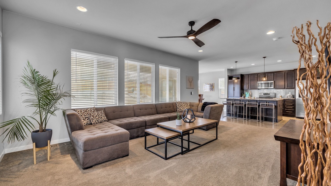 Photo of Livingroom in Parker
