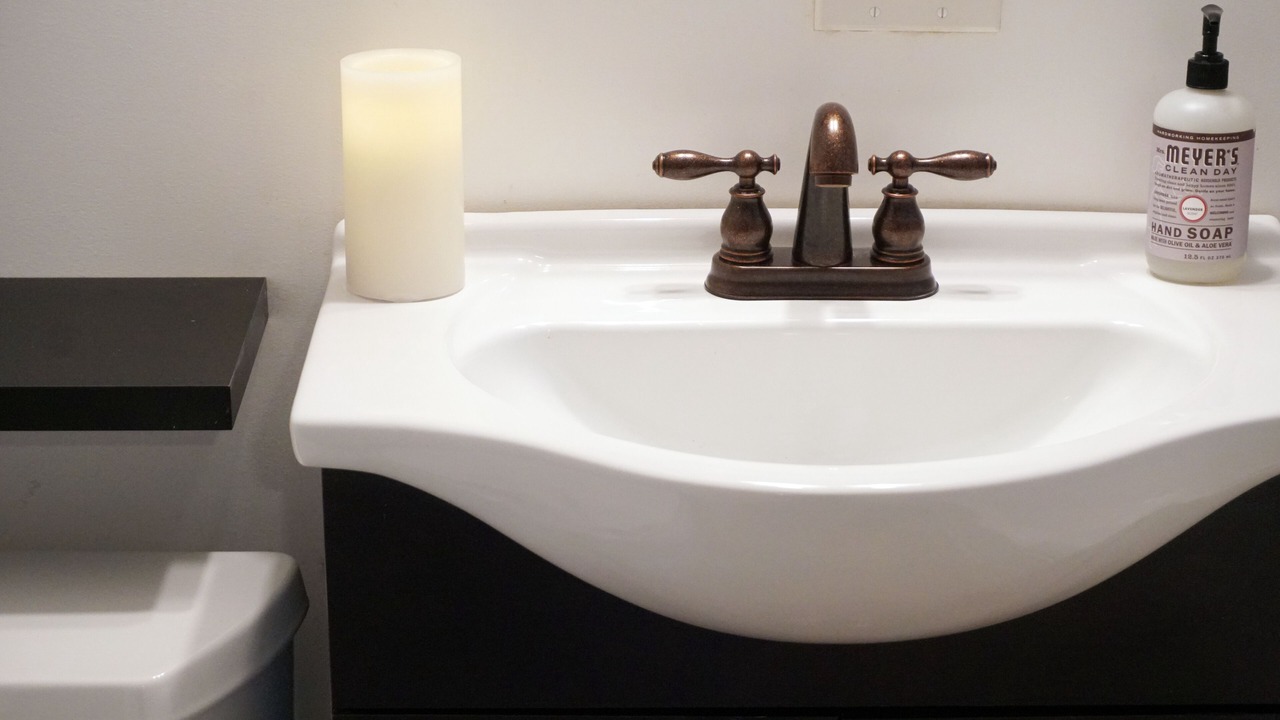 Photo of Bathroom in Los Feliz