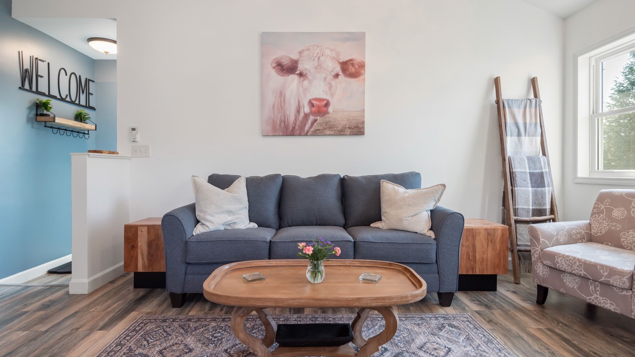 Photo of Livingroom in Ashley Oaks
