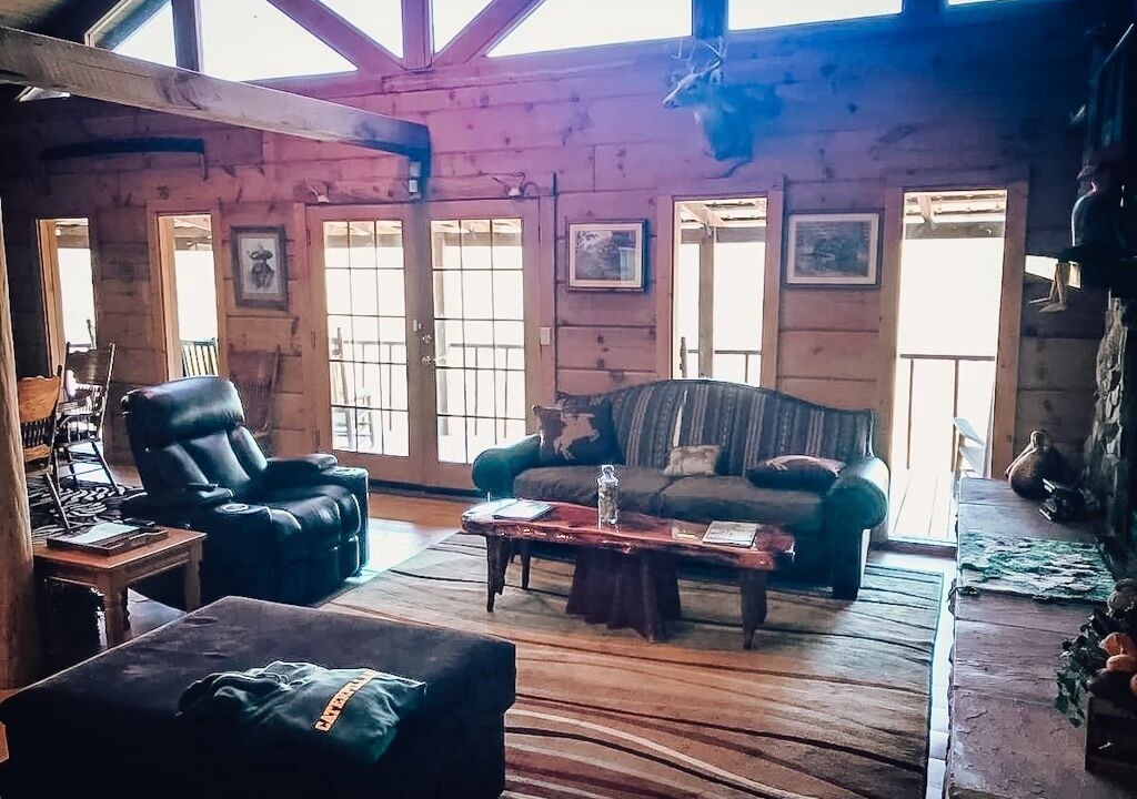 Photo of Livingroom in Lancing