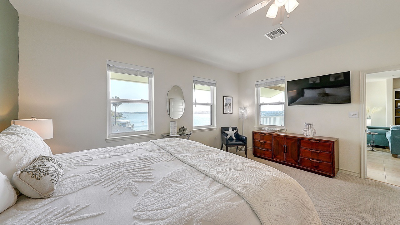 Photo of Bedroom in Key Allegro