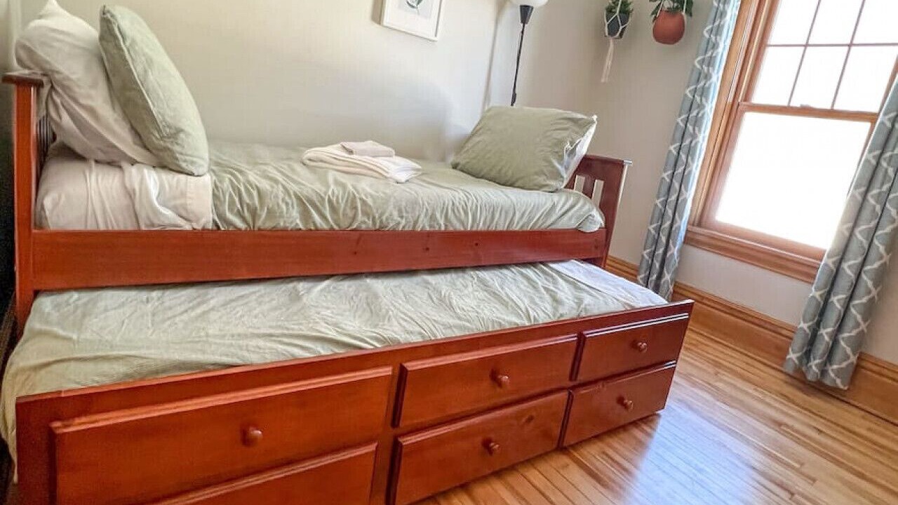 Photo of Bedroom in Merriam Park