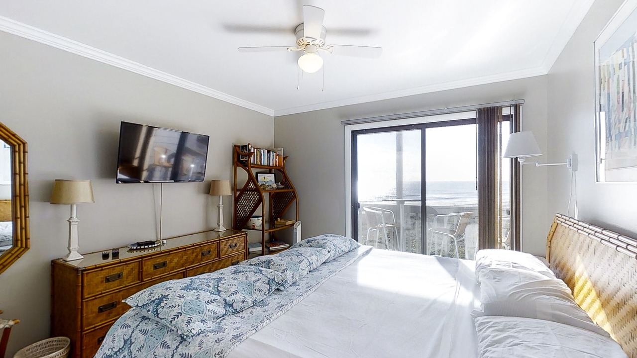 Photo of Bedroom in Atlantic Beach