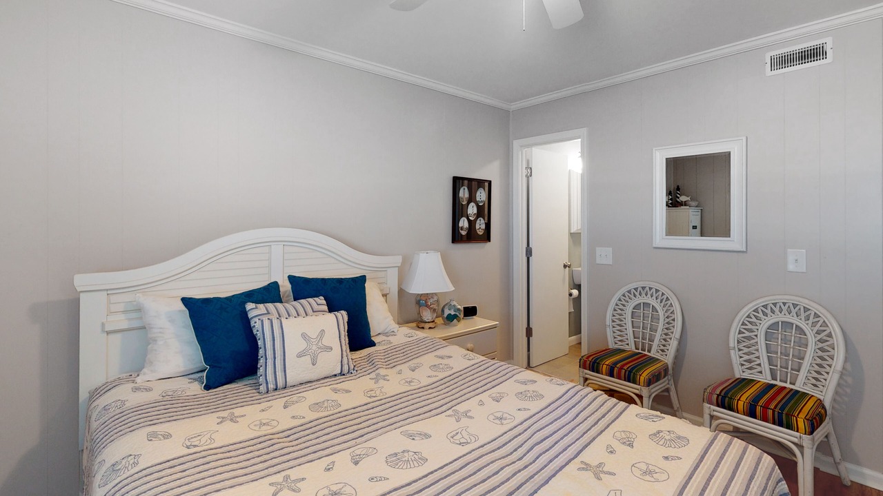 Photo of Bedroom in Morehead City