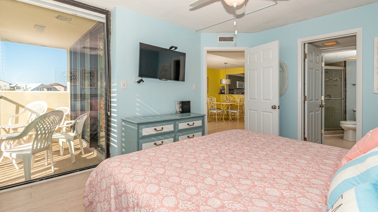 Photo of Bedroom in Atlantic Beach