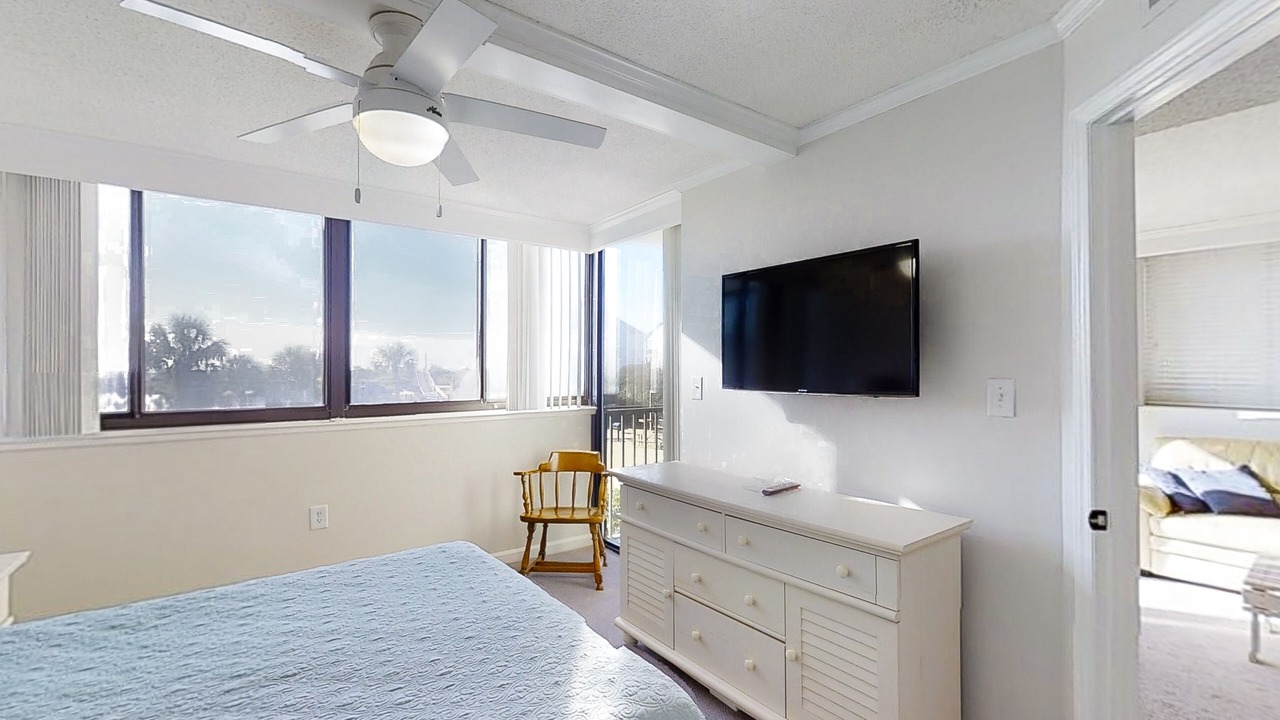 Photo of Bedroom in Atlantic Beach
