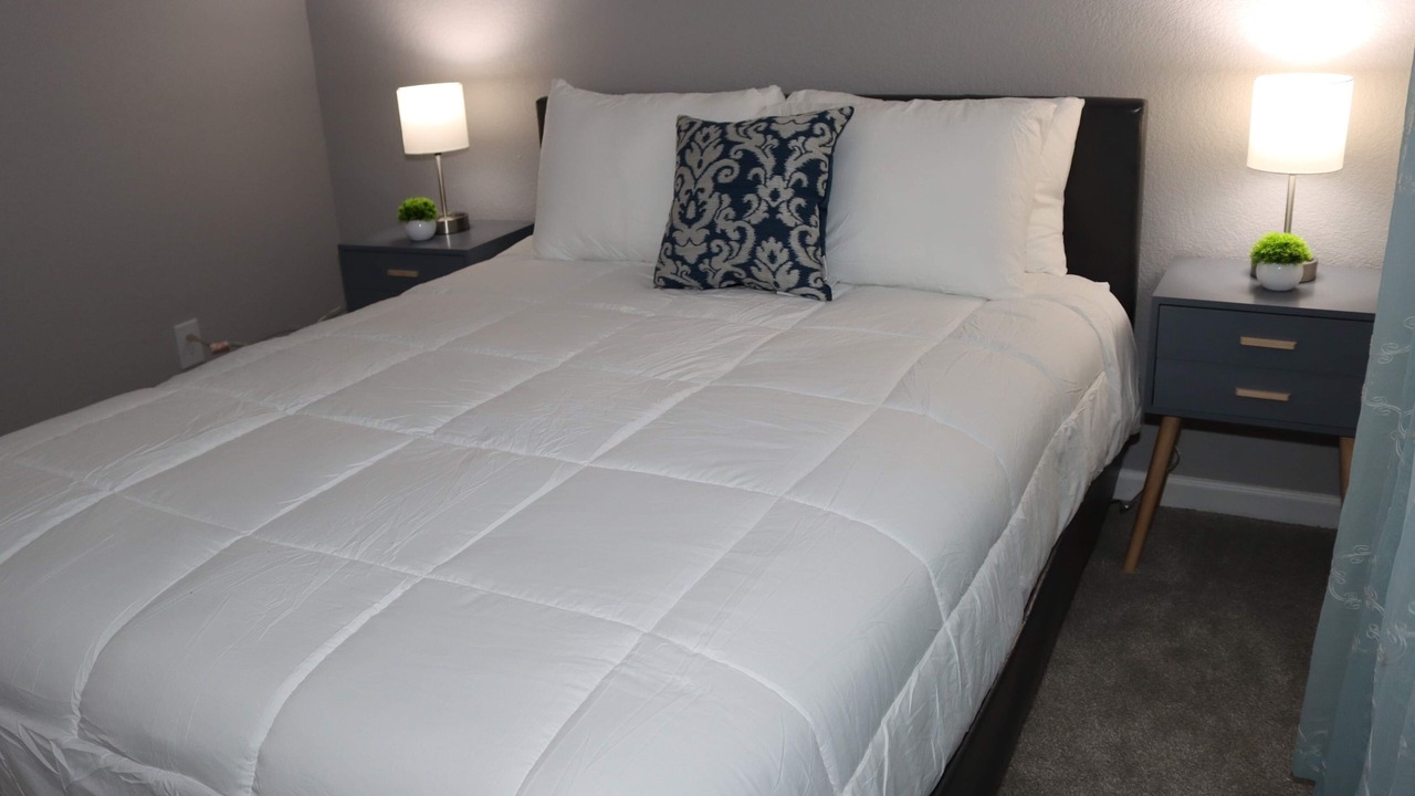 Photo of Bedroom in Aurora