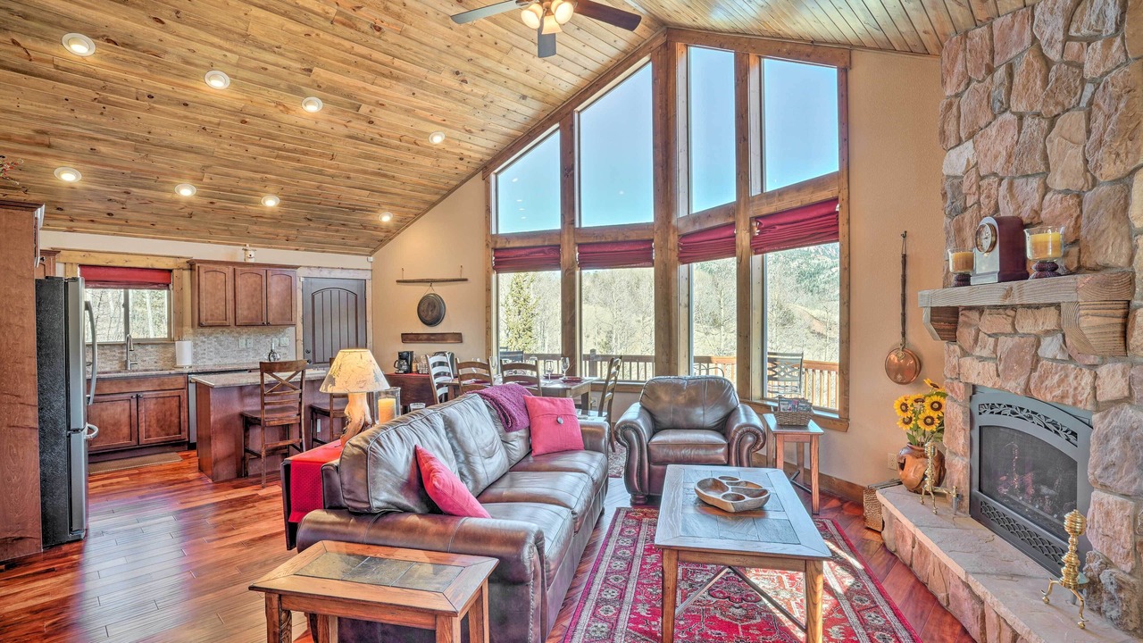 Photo of Bedroom in Cripple Creek