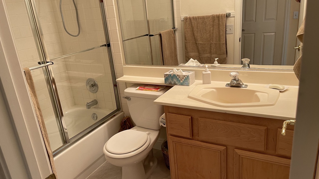 Photo of Bathroom in Summerlin
