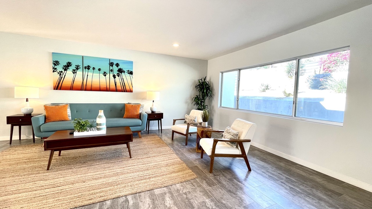 Photo of Livingroom in The Mesa